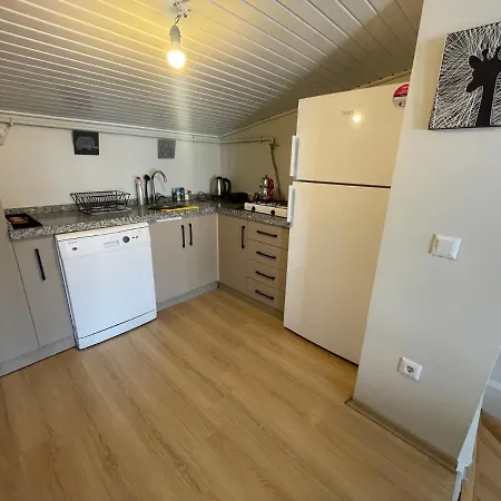 Апартаменты Duplex With Terrace In Center,5mn Walk To Istiklal